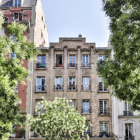 Brightness And Superb Design, Balcony Montparnasse Apartment *